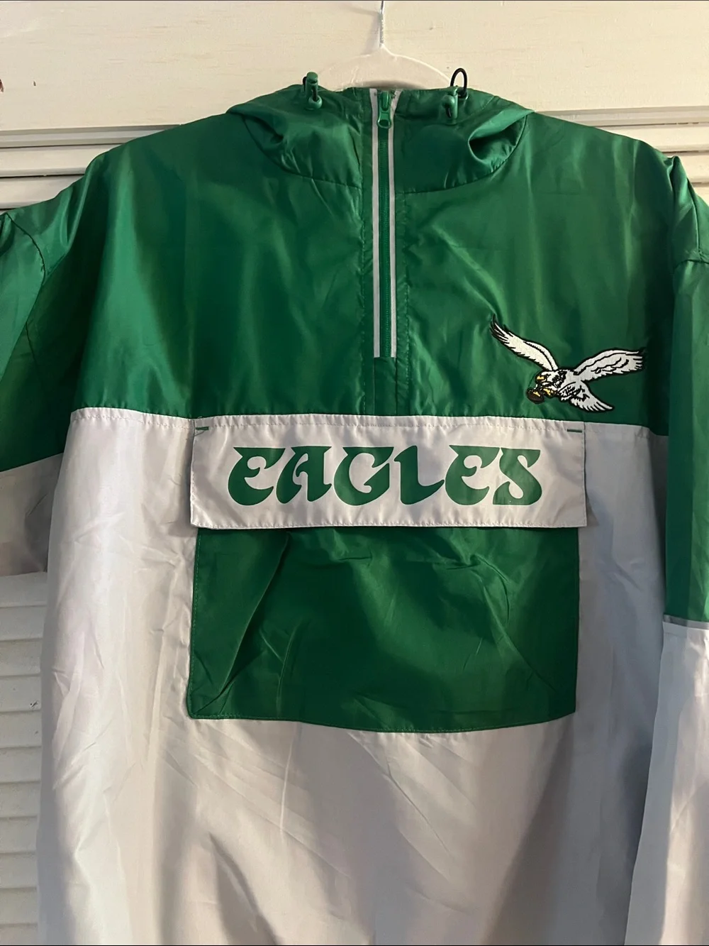 Philadelphia Eagles Green & White Pullover Windbreaker 🦅💚🏈